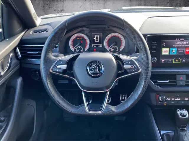 Skoda Kamiq 1.0 TSI Monte Carlo AHK+Panorma+LED+SHZ+18 09/2022-photo-17