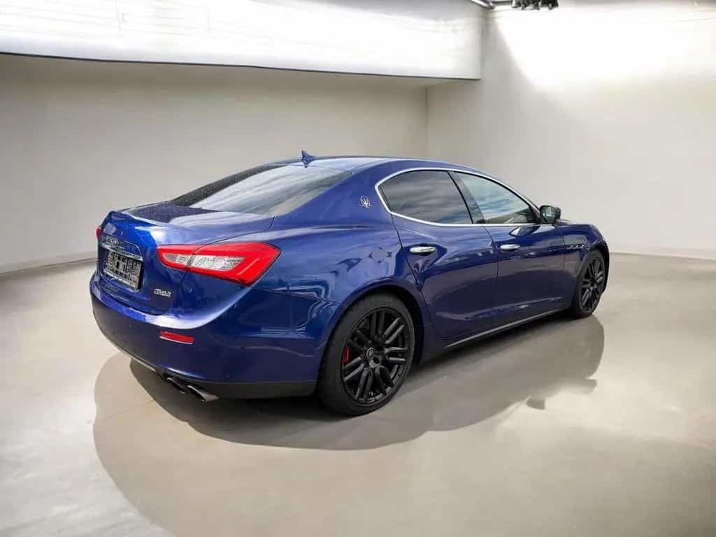 Maserati Ghibli 3.0 V6 S Q4 Automatik Leder Schiebedach 04/2015-photo-8