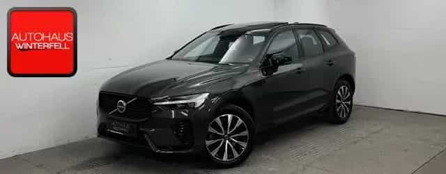 Volvo XC60 B5 AWD PLUS DARK PANO+GOOGLE+MEMO+KRISTALL+ 01/2023-photo-0