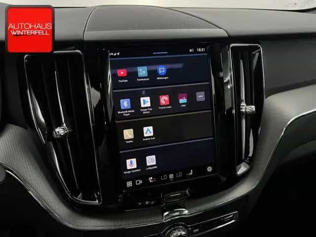 Volvo XC60 B5 AWD PLUS DARK PANO+GOOGLE+MEMO+KRISTALL+ 01/2023-photo-27