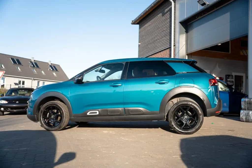 Citroën C4 Cactus PureTech 110 S&S Shine 11/2018-photo-4