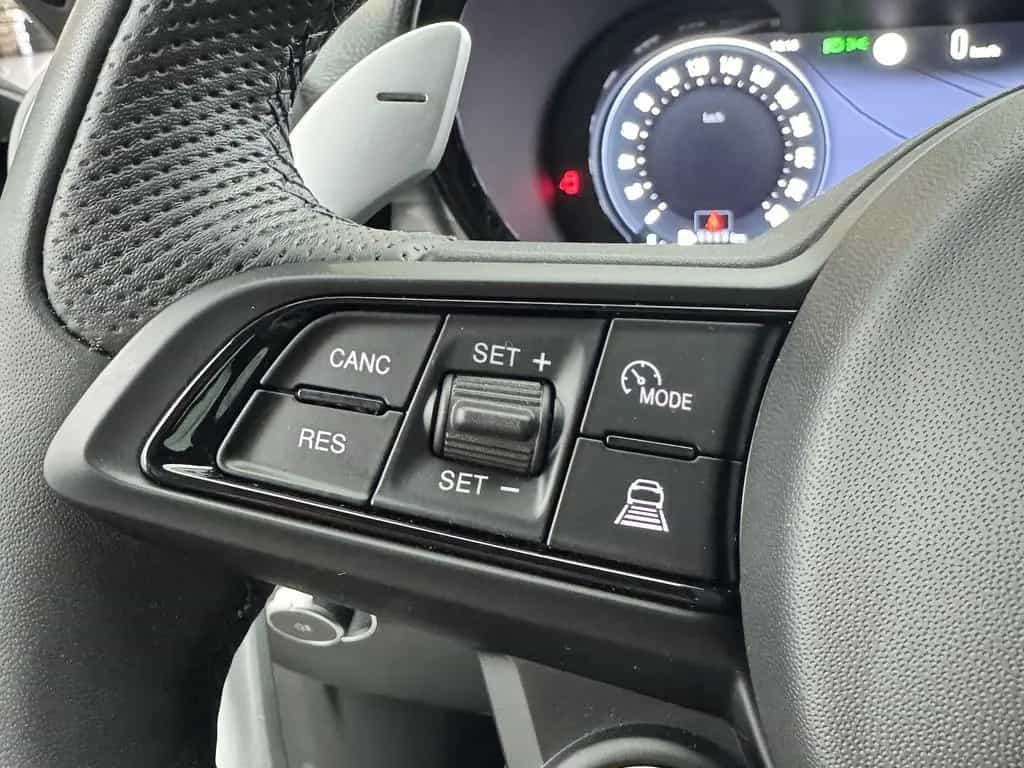 Alfa Romeo Tonale 1.5 VGT Veloce 48 V Hybrid LED 02/2024-photo-28