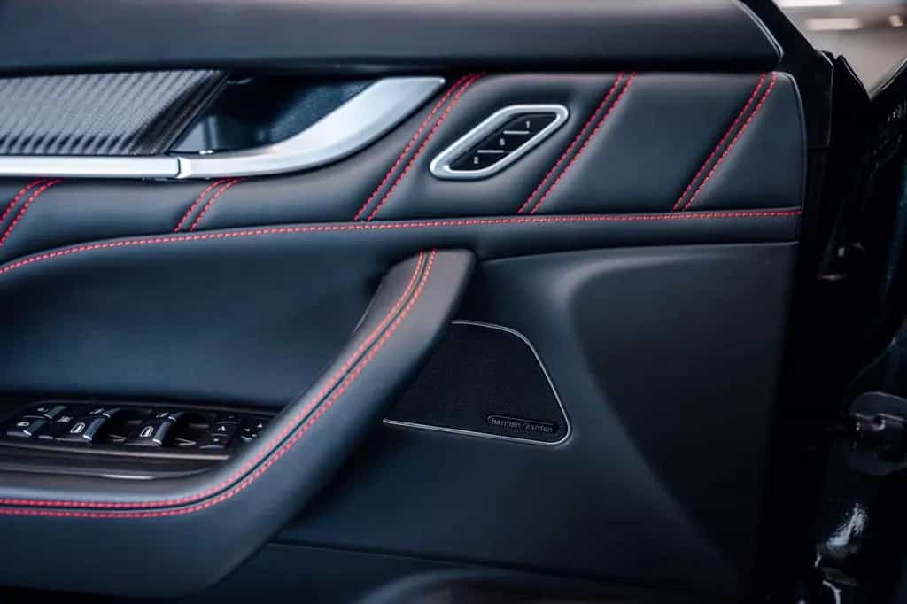 Maserati Levante Trofeo*Unfallfrei*Carbon*Garantie* 05/2021-photo-17