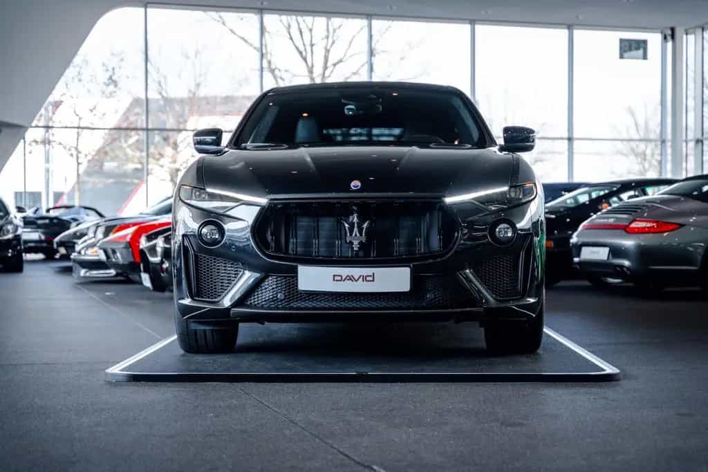 Maserati Levante Trofeo*Unfallfrei*Carbon*Garantie* 05/2021-photo-2