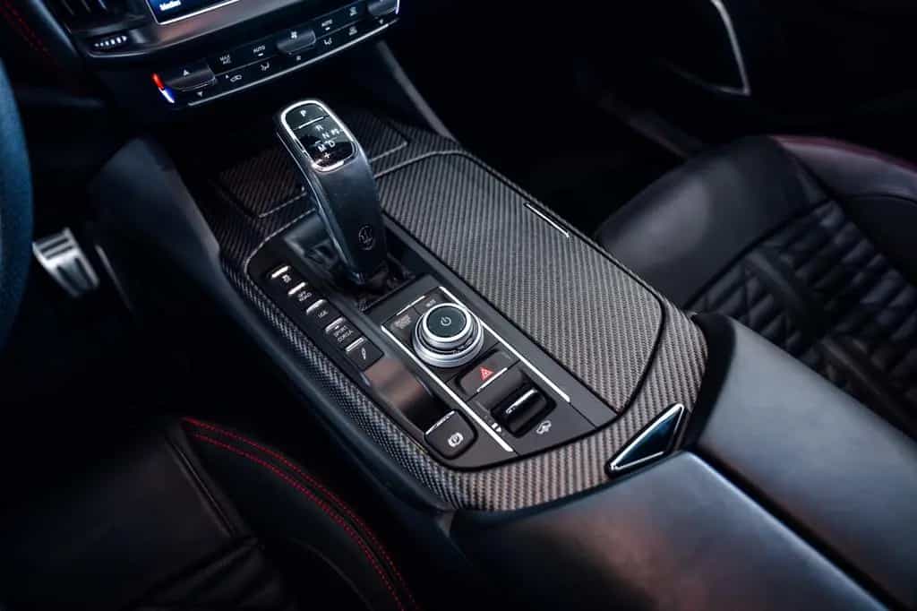 Maserati Levante Trofeo*Unfallfrei*Carbon*Garantie* 05/2021-photo-23
