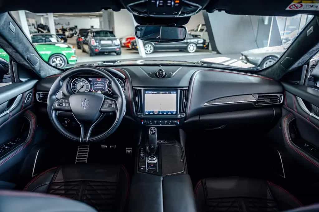 Maserati Levante Trofeo*Unfallfrei*Carbon*Garantie* 05/2021-photo-25
