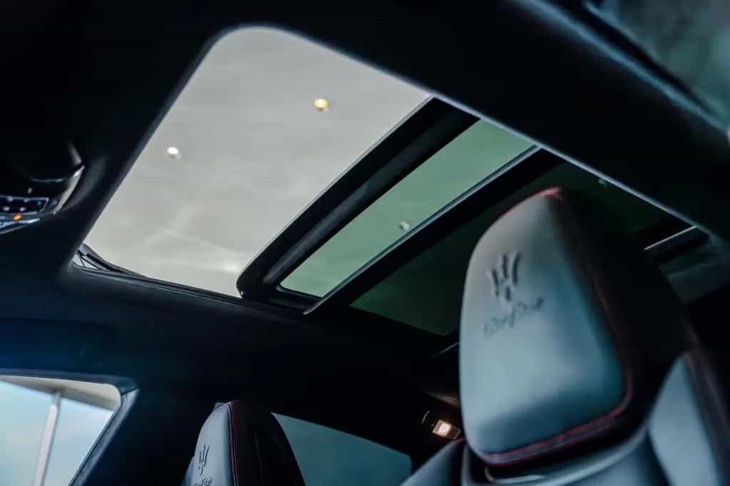 Maserati Levante Trofeo*Unfallfrei*Carbon*Garantie* 05/2021-photo-27