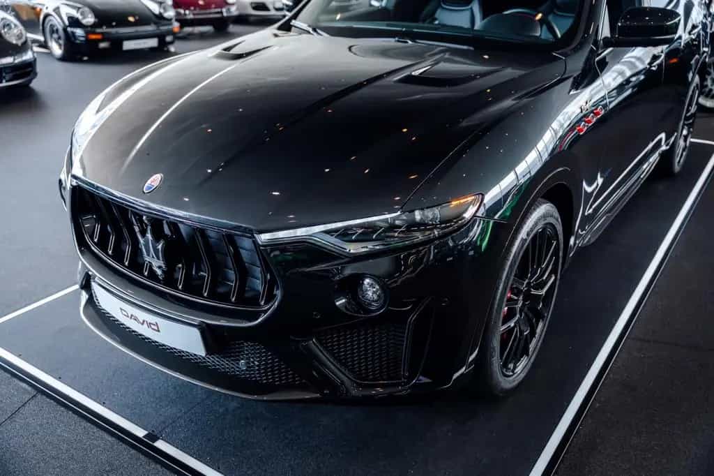 Maserati Levante Trofeo*Unfallfrei*Carbon*Garantie* 05/2021-photo-3