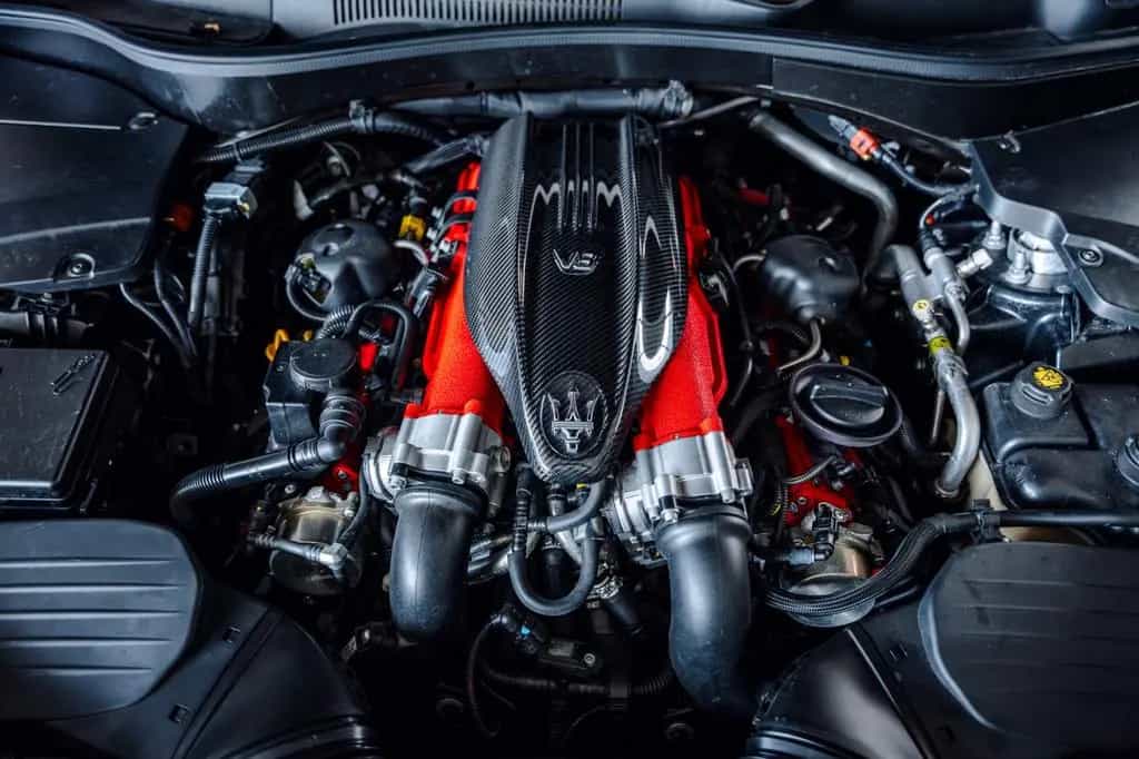 Maserati Levante Trofeo*Unfallfrei*Carbon*Garantie* 05/2021-photo-30