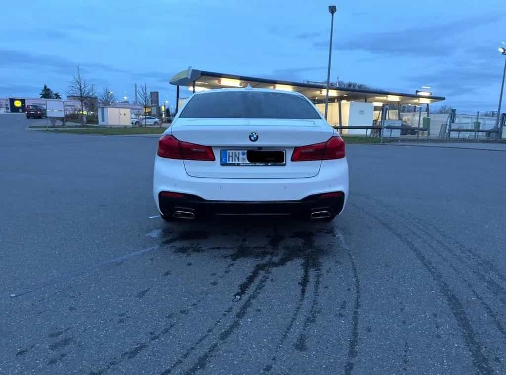 BMW 5 Series 520d |xDrive| M Sport FULL | TOP Zustand | 01/2018-photo-3