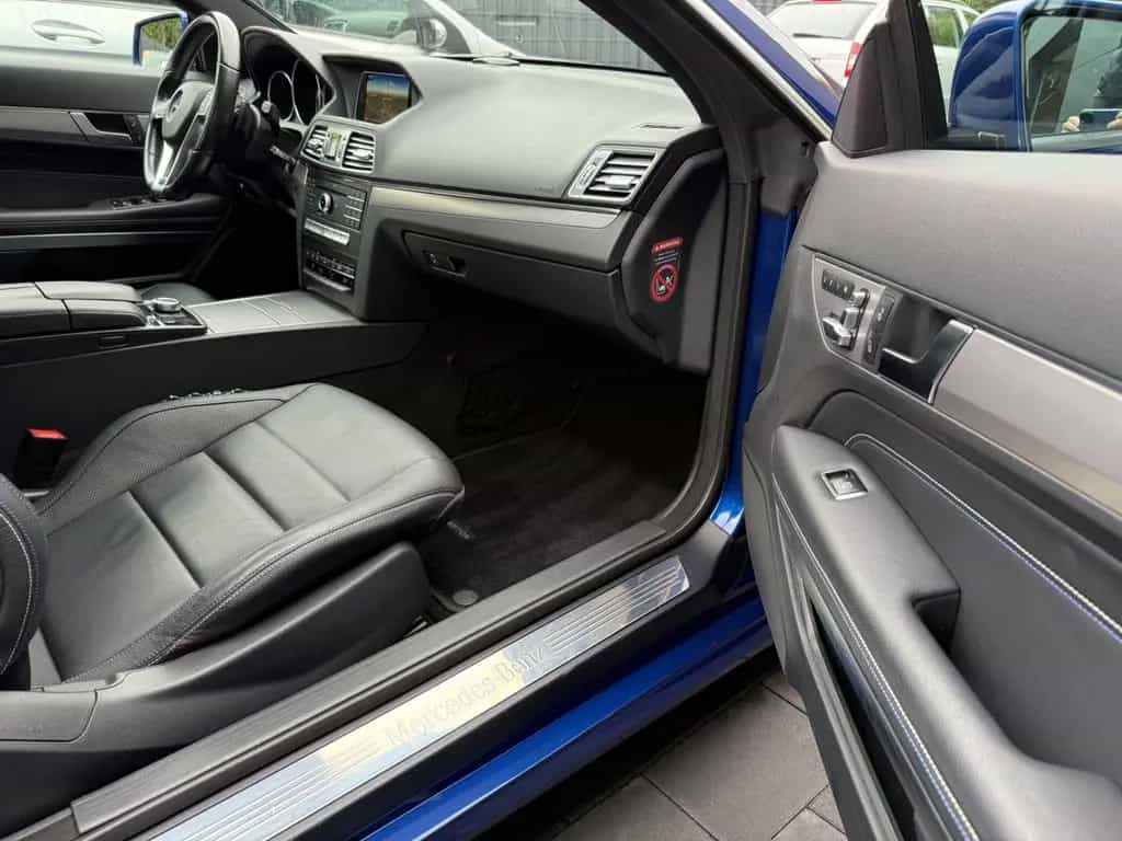 Mercedes-Benz E 320 Coupe AMG Line Sport Edition Panorama 07/2016-photo-16