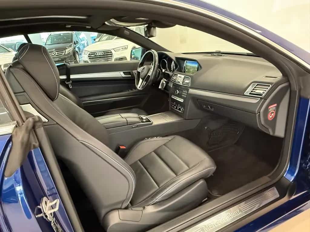 Mercedes-Benz E 320 Coupe AMG Line Sport Edition Panorama 07/2016-photo-18