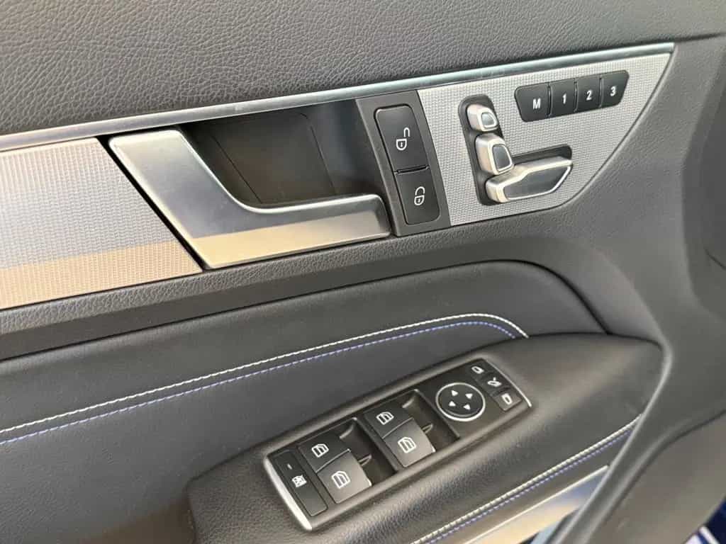 Mercedes-Benz E 320 Coupe AMG Line Sport Edition Panorama 07/2016-photo-30