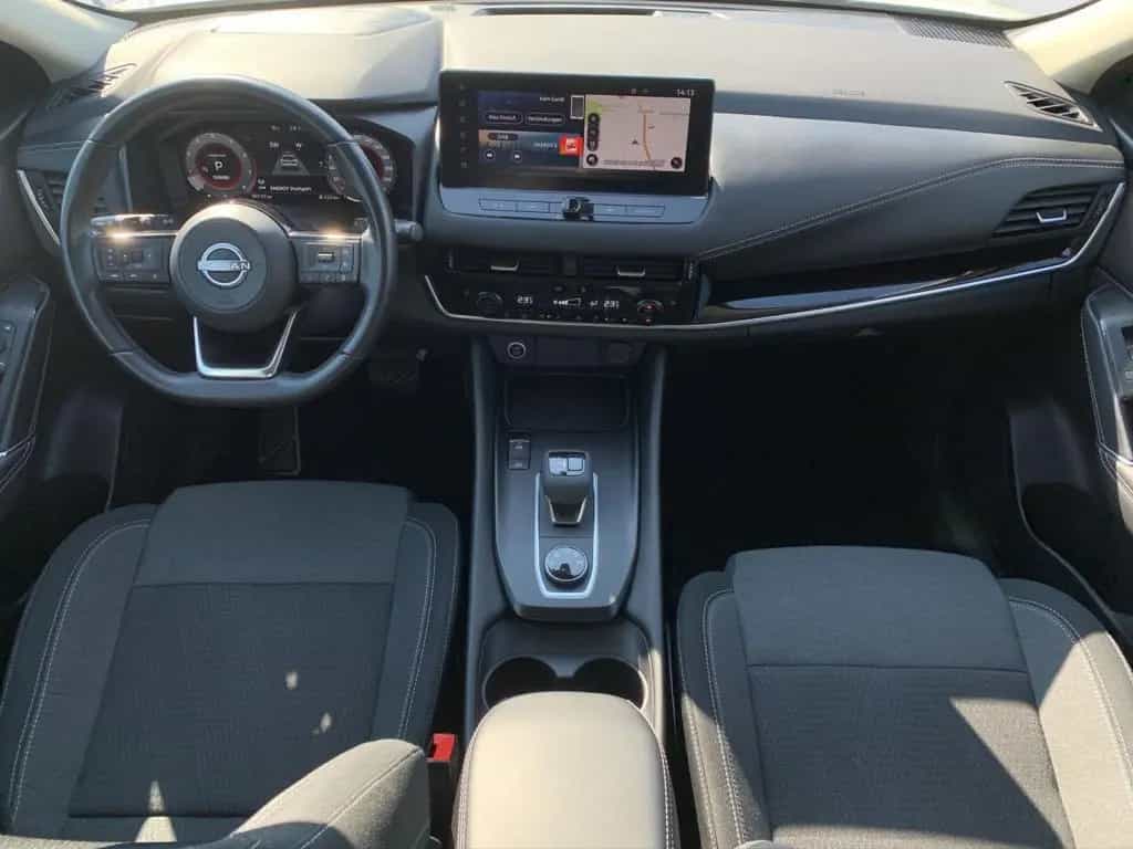Nissan Qashqai 1.3 DIG-T 4x4 N-Connecta AT SHZ PDC 360° 08/2023-photo-12