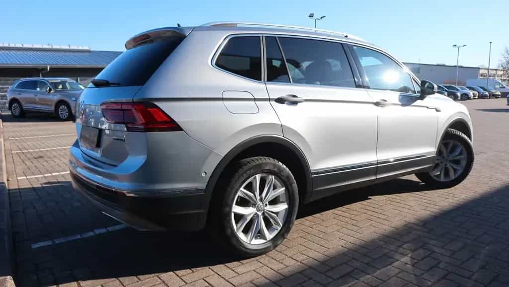Volkswagen Tiguan Allspace Highline 4Motion AHK Standhz ACC 07/2020-photo-1