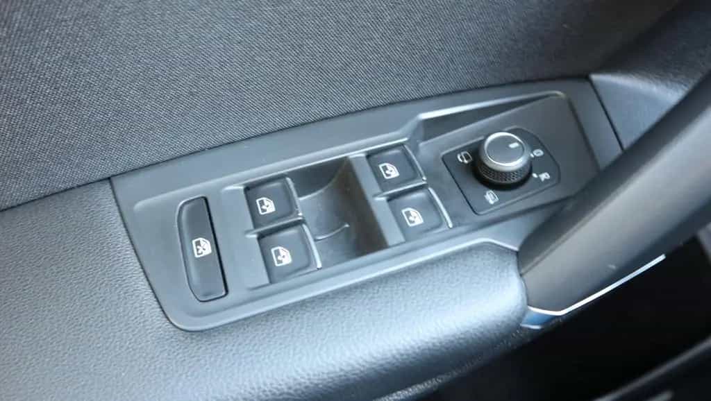 Volkswagen Tiguan Allspace Highline 4Motion AHK Standhz ACC 07/2020-photo-14