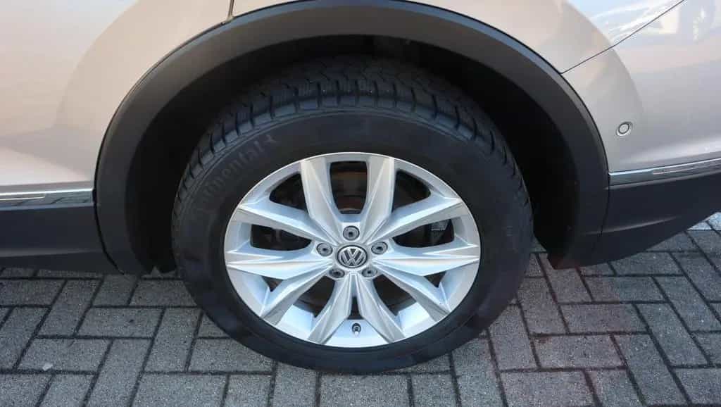 Volkswagen Tiguan Allspace Highline 4Motion AHK Standhz ACC 07/2020-photo-5