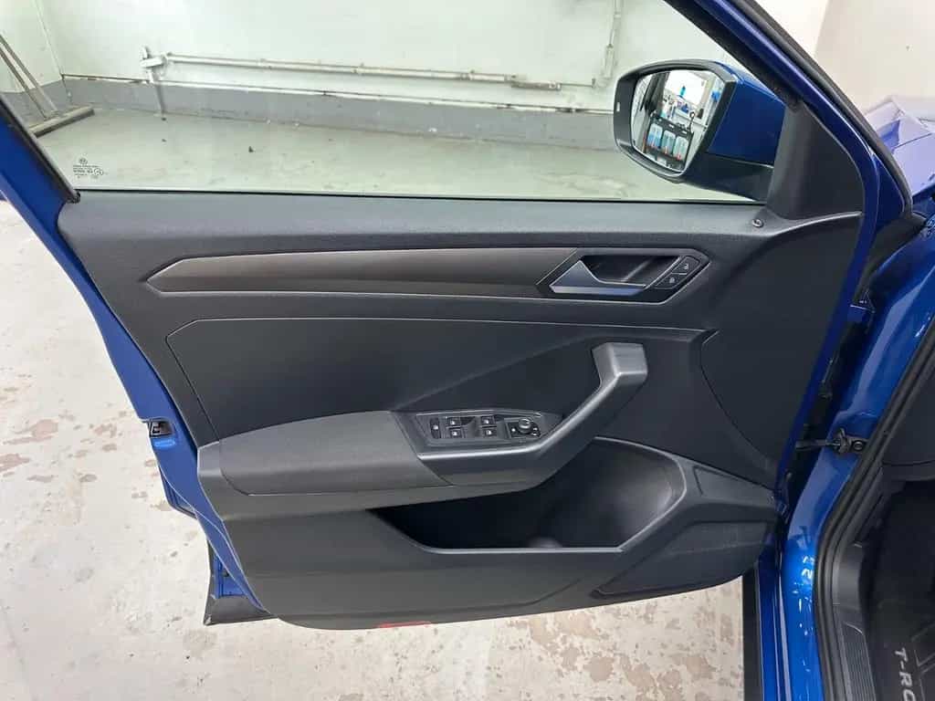 Volkswagen T-Roc 1.0 TSI Style LED 06/2018-photo-11