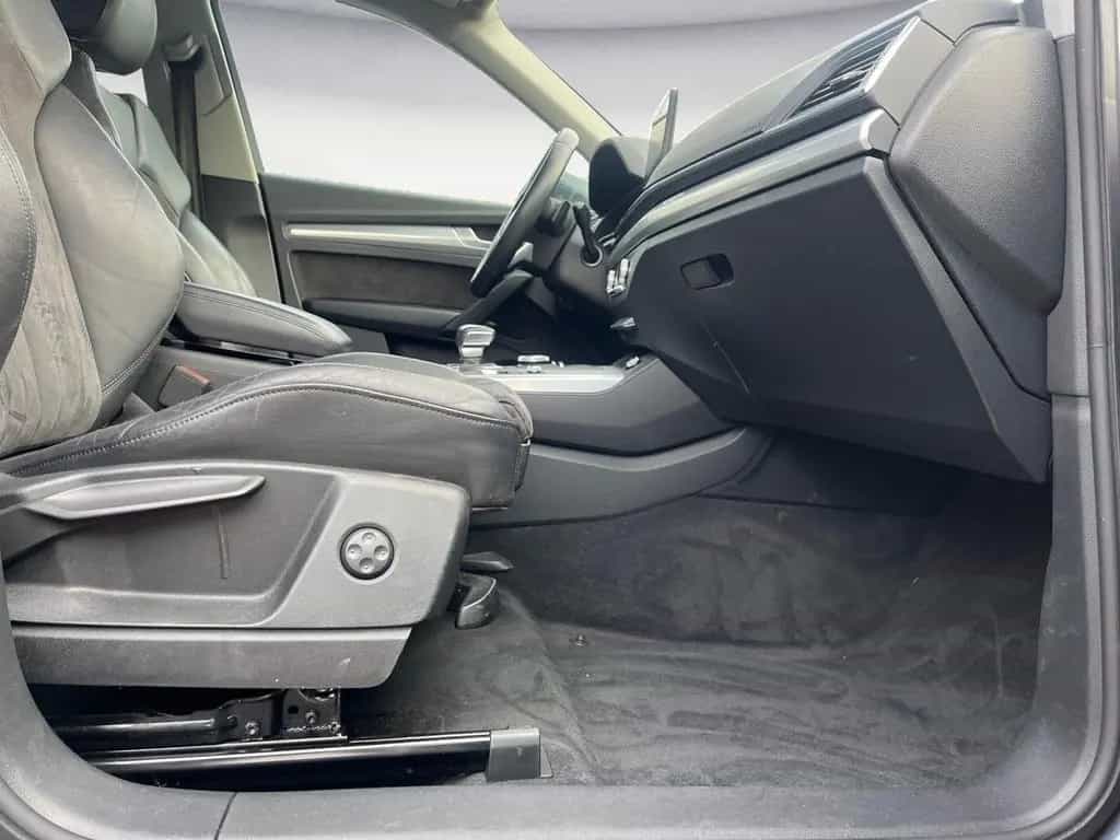 Audi Q5 40 TDI quattro S tronic sport 10/2019-photo-3