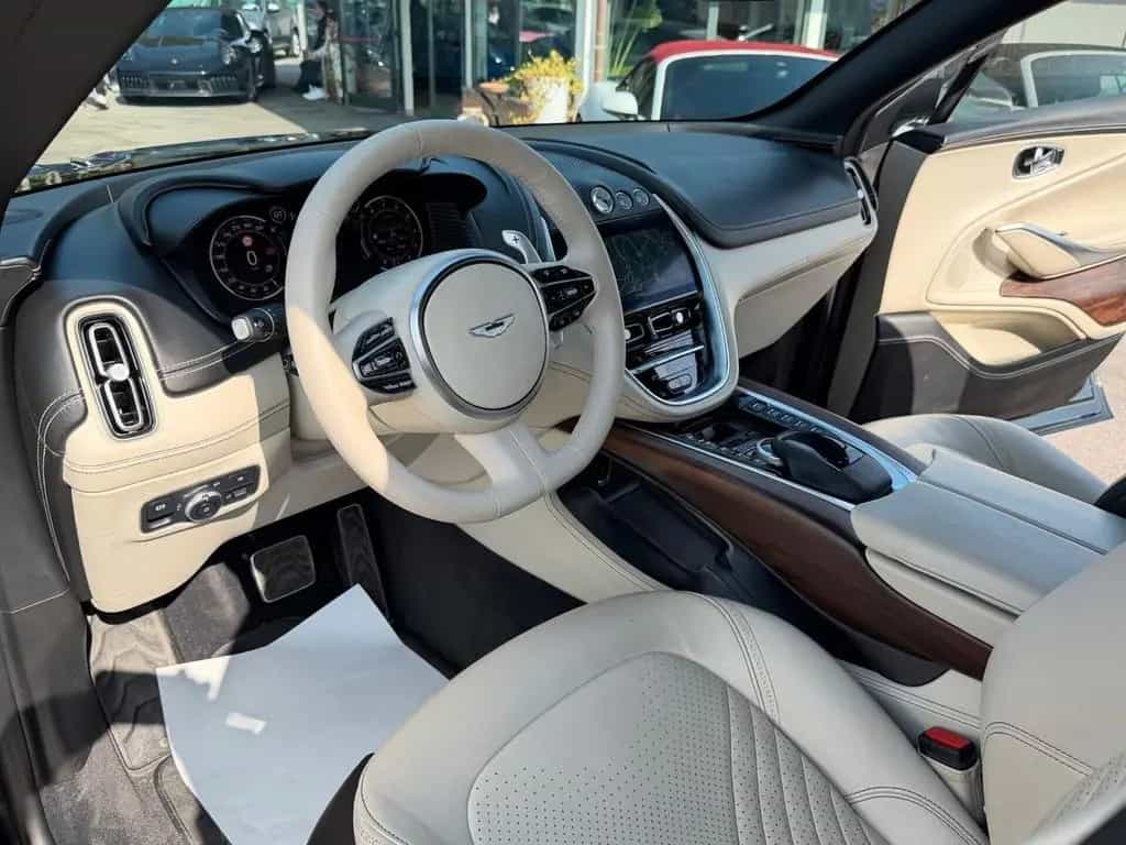 Aston Martin DBX /tetto/sed. vent. risc. volante 05/2020-photo-12