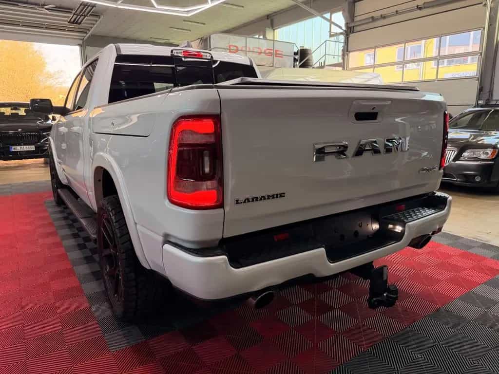 Dodge RAM 1500 5.7 HEMI 4X4 LARAMIE PANO LPG RAM-BOX 01/2020-photo-9