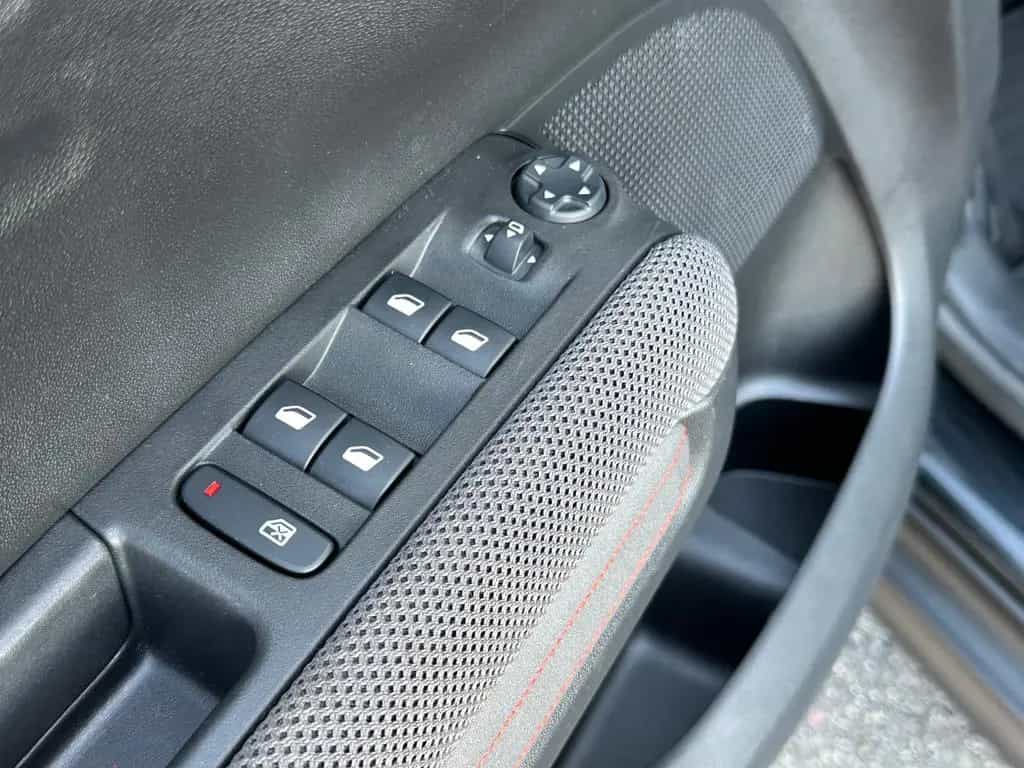 Citroën C3 Aircross Feel Pack Automatik + Service-Paket 04/2021-photo-37