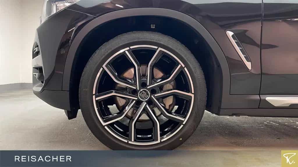 BMW X3 xDrive 30d A Leder, HUD, LED, DAB, AHK 11/2021-photo-2