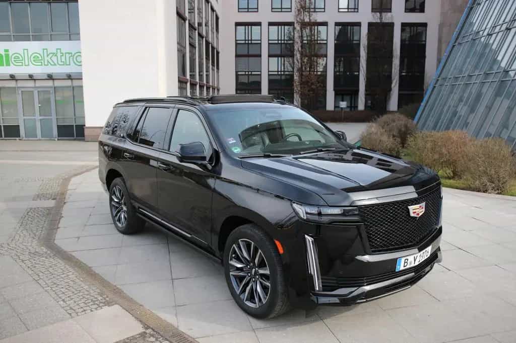 Cadillac Escalade Sport Platinum 4WD SuperCruise 17.447km 10/2022-photo-0