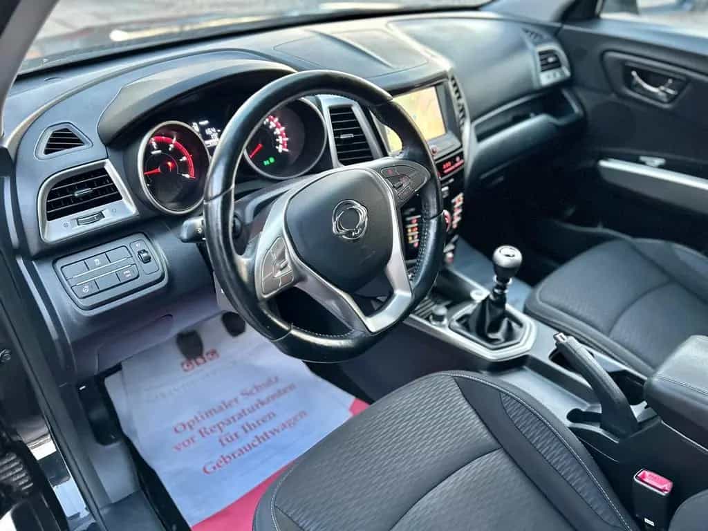 Ssangyong Tivoli 1.6 e-XDi 160/I.HD/KAMERA/NAV/LHZ/SHZ/MFL 02/2018-photo-10