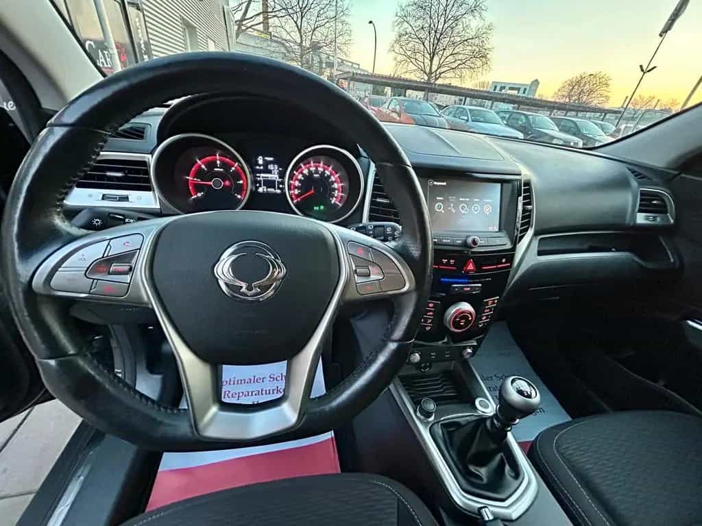 Ssangyong Tivoli 1.6 e-XDi 160/I.HD/KAMERA/NAV/LHZ/SHZ/MFL 02/2018-photo-13