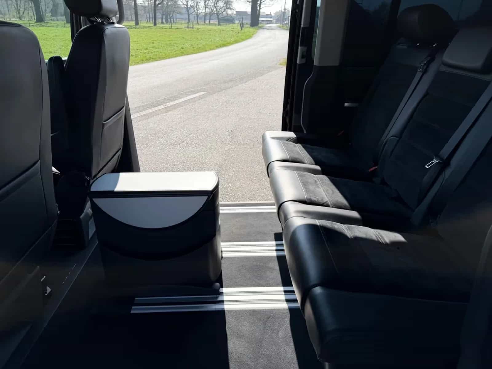 Volkswagen Transporter Multivan 04/2017-photo-6