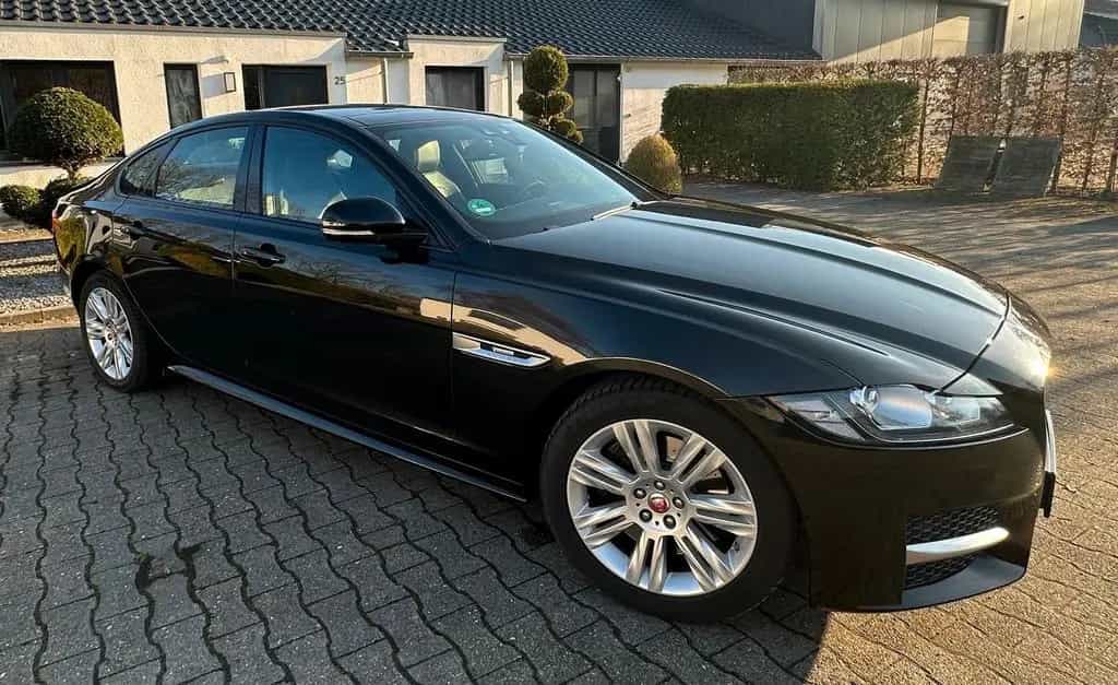 Jaguar XF 30d R-Sport 300 PS 08/2017-photo-1
