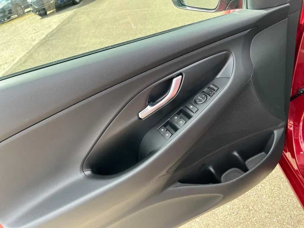 Hyundai i30 cw Prime Mild-Hybrid LED Navi AHK ACC 07/2023-photo-11