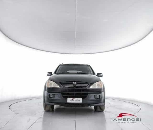 Ssangyong Kyron Kyron 2.0 XDi Plus - PER OPERATORI DEL 09/2006-photo-4
