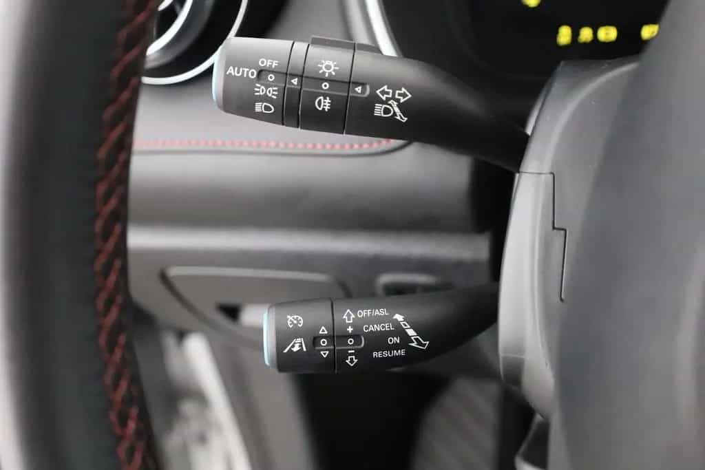 MG HS 1.5 T-GDI Luxury Aut. LED ACC Navi 360° Pano 03/2024-photo-15