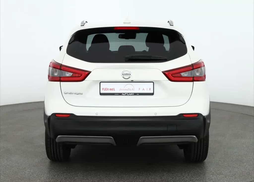 Nissan Qashqai 1.6 DIG-T N-Connecta Pano LED Navi 360° 05/2018-photo-3