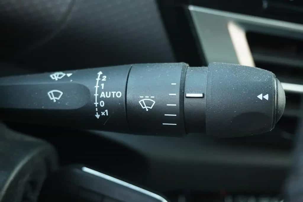 Citroën C4 PureTech 130 Aut. LED Navi Head-Up Kamera 08/2022-photo-14