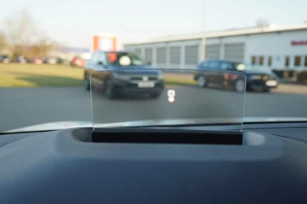 Citroën C4 PureTech 130 Aut. LED Navi Head-Up Kamera 08/2022-photo-16