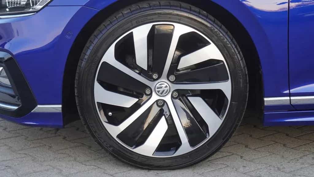 Volkswagen Passat Variant 2.0 TSI R-Line Standheizung AHK 12/2019-photo-10