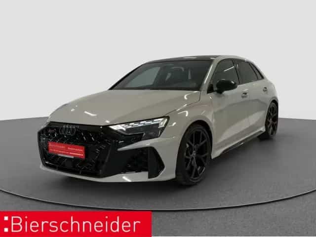 Audi RS3 03/2026-photo-1