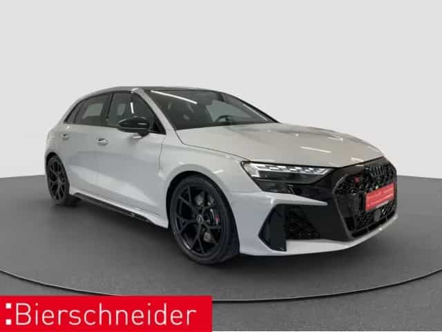 Audi RS3 03/2026-photo-4