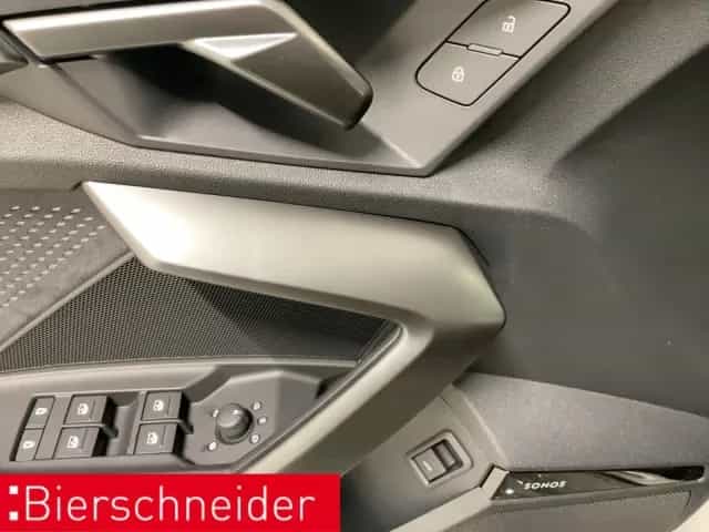 Audi RS3 03/2026-photo-9