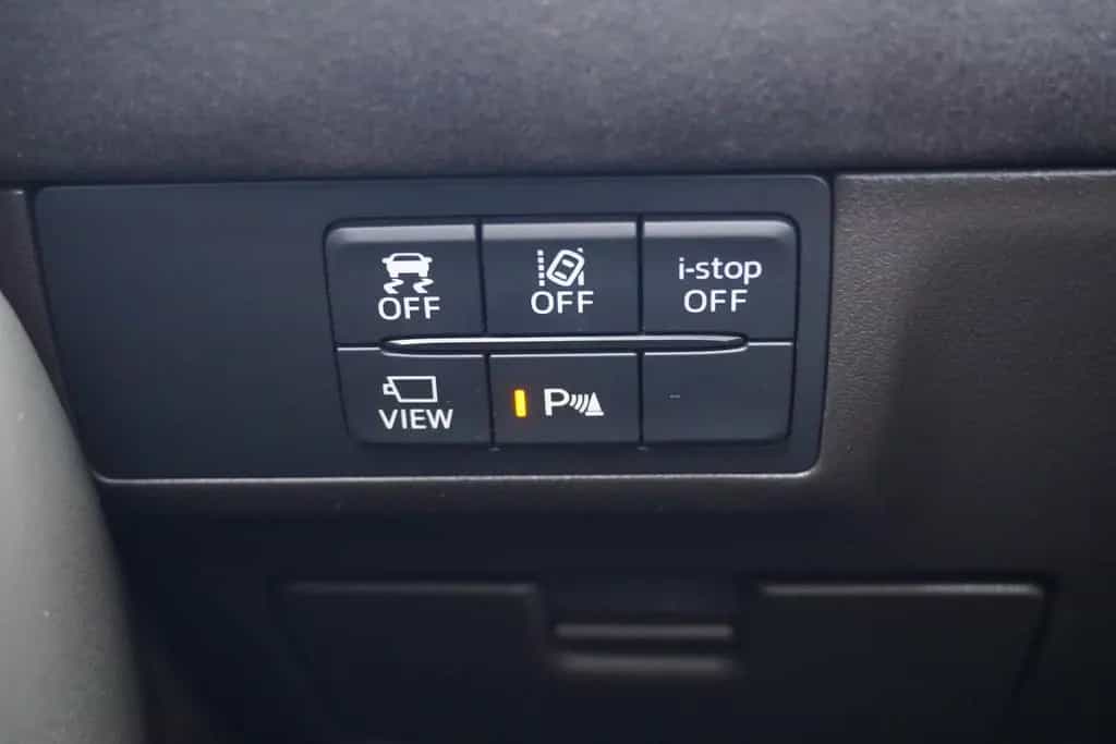 Mazda 6 2.0 Sports-Line LED Navi ACC Sitzbelüftung B&O 12/2020-photo-18