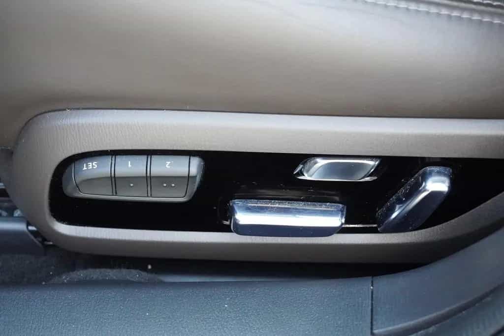 Mazda 6 2.0 Sports-Line LED Navi ACC Sitzbelüftung B&O 12/2020-photo-28