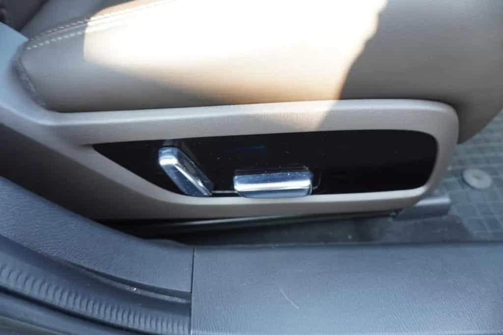 Mazda 6 2.0 Sports-Line LED Navi ACC Sitzbelüftung B&O 12/2020-photo-32