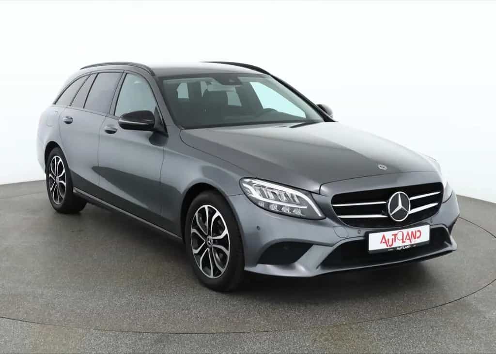 Mercedes-Benz C 180 C180 T Avantgarde LED Navi Sitzheizung Kamera 08/2018-photo-6