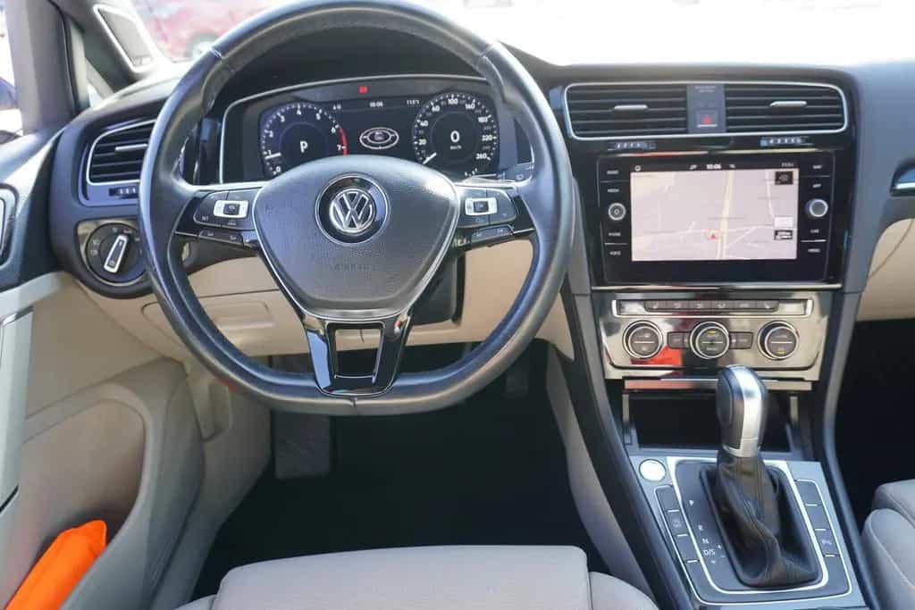 Volkswagen Golf VII Variant 1.4 TS DSG Comfortline LED Navi 02/2017-photo-13