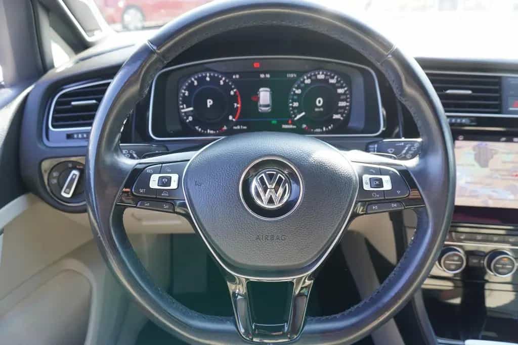 Volkswagen Golf VII Variant 1.4 TS DSG Comfortline LED Navi 02/2017-photo-26