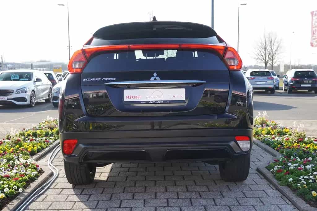 Mitsubishi Eclipse Cross 1.5 Klimaaut. LED 360° DAB ACC PDC 03/2021-photo-7