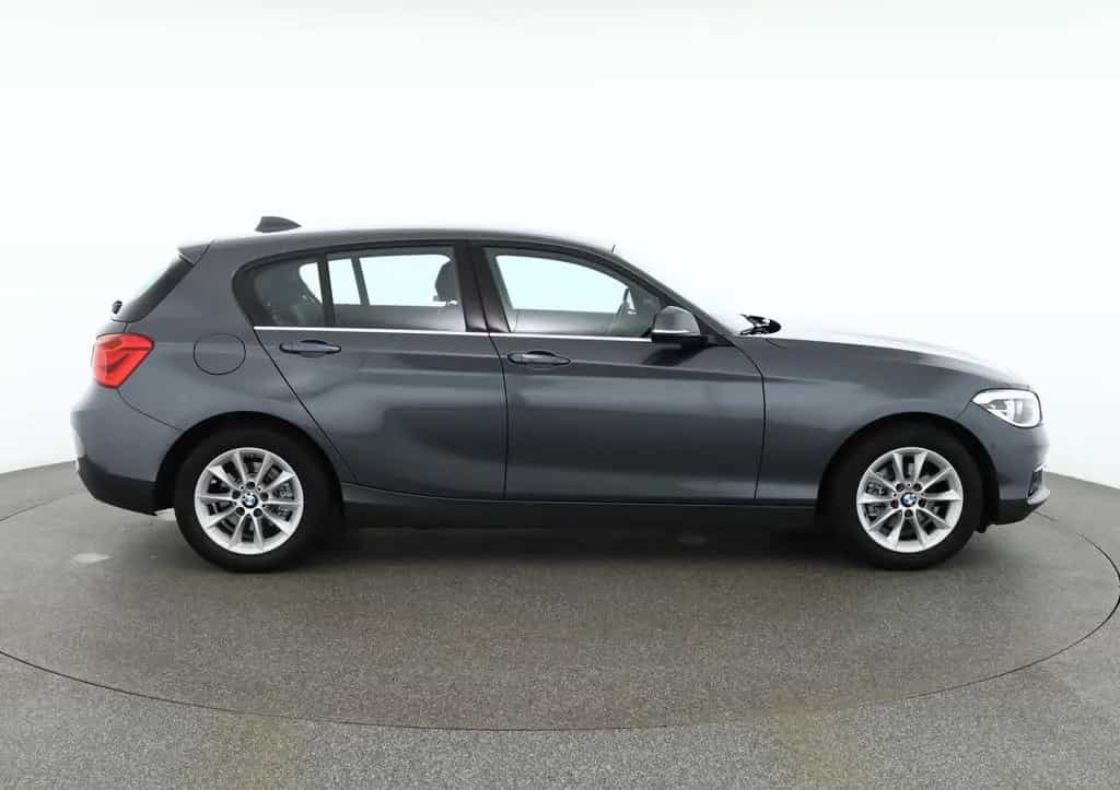BMW 1 Series 118i Urban Line LED ACC Kamera Keyless-Go 12/2018-photo-4